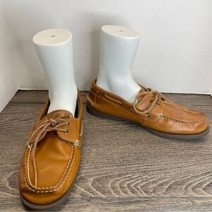 Tommy Hilfiger TMBOWMAN Tan Brown Leather Deck Shoes Men's Size 9.5 non-Marking